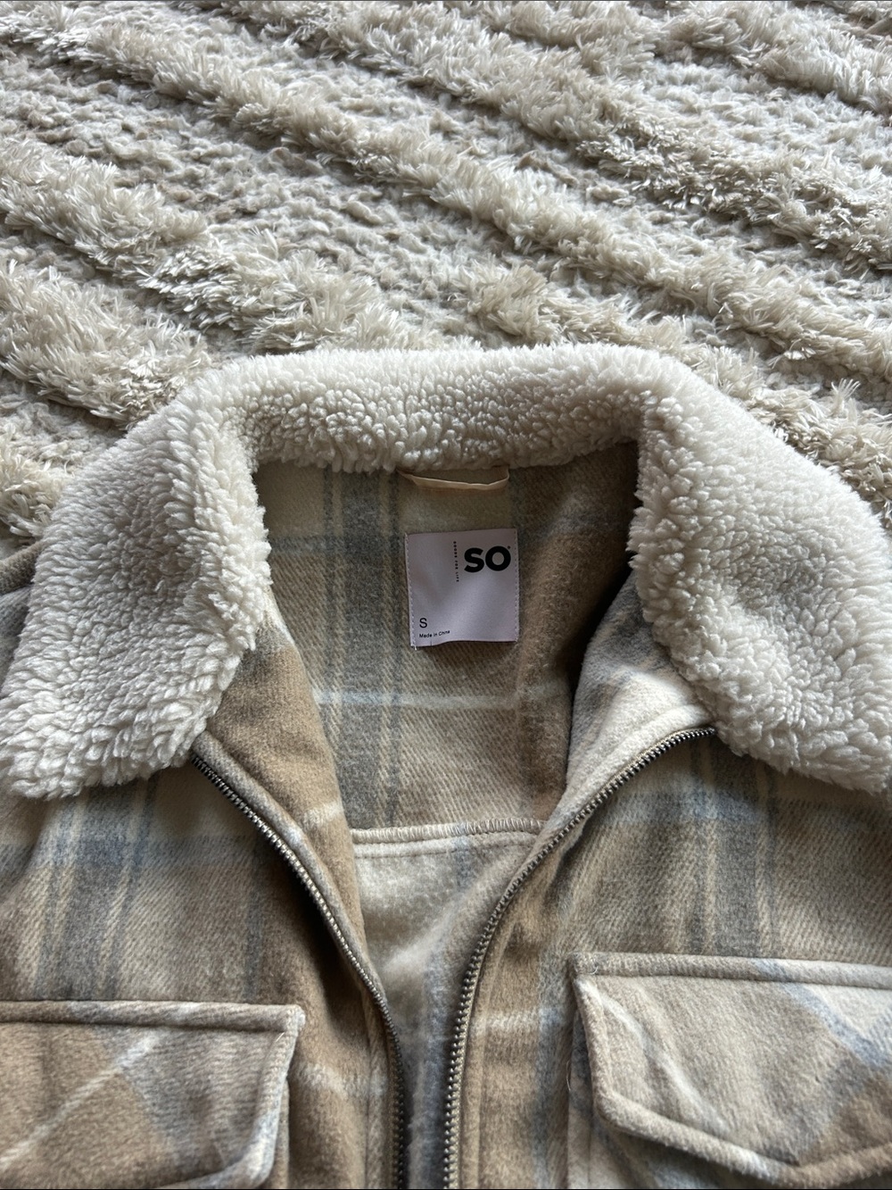 Flannel Jacket - Picture 5 of 9